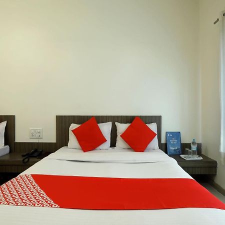 Oyo 4198 Hotel Shri Sai Murli Shirdi Luaran gambar