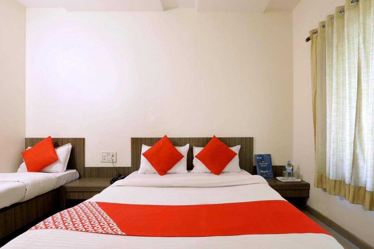 Oyo 4198 Hotel Shri Sai Murli Shirdi Luaran gambar