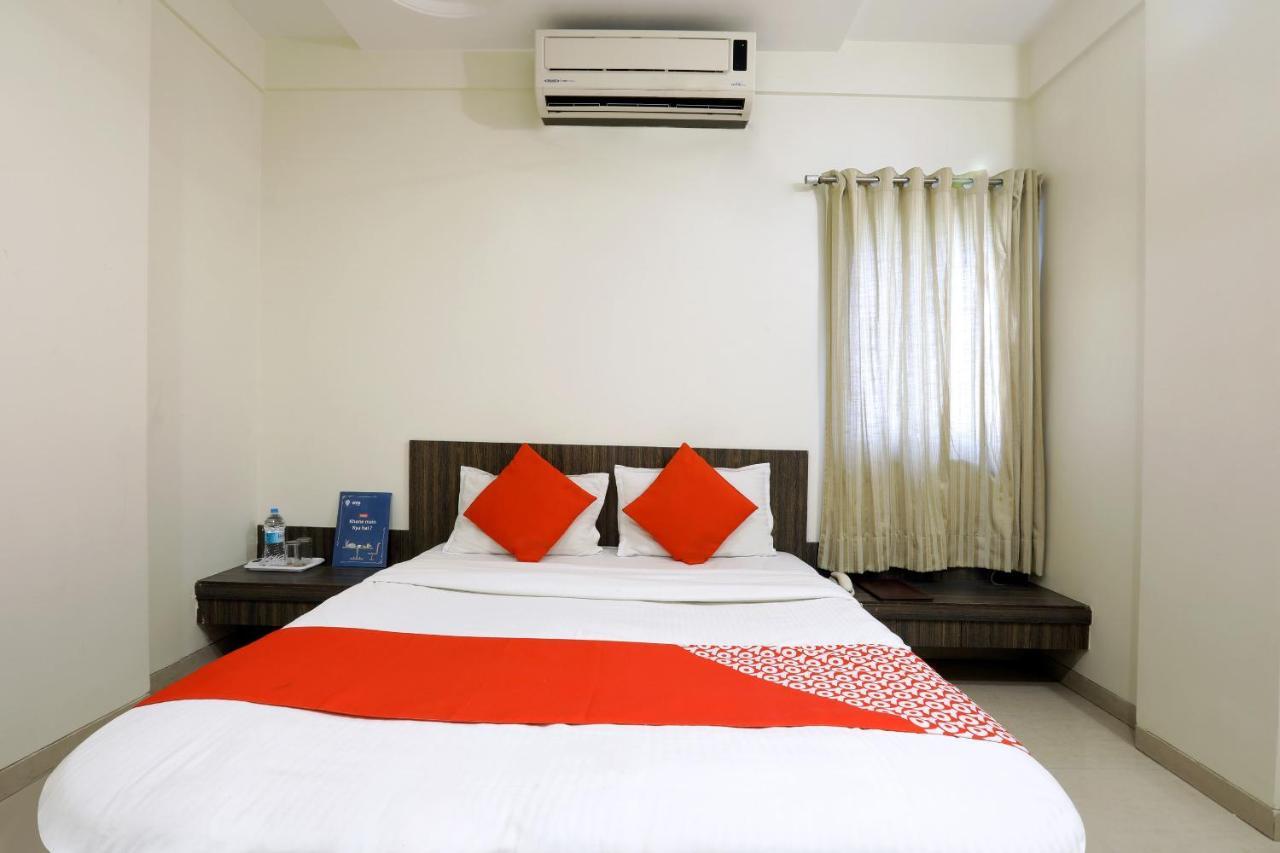 Oyo 4198 Hotel Shri Sai Murli Shirdi Luaran gambar